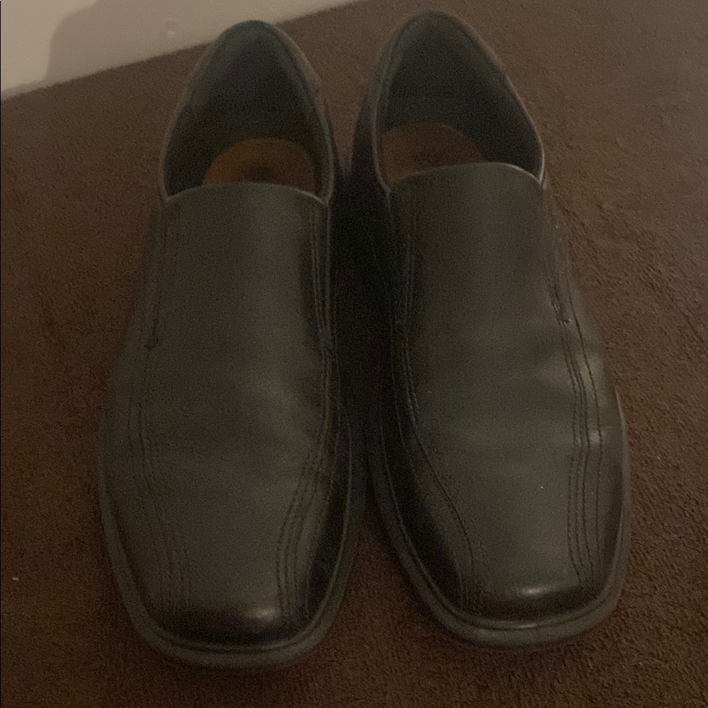 Men's Black Leather Loafers